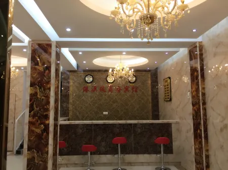 Hong'an Hong Kong Macao Feng Business Hotel
