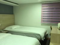 海友酒店(上海老西门地铁站店) - 双床房A（无窗）