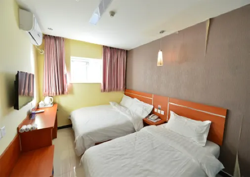 Shangpin Shiguang Hotel (Beijing South Railway Station Taoranting Subway Station) Отели рядом с достопримечательностью «CPC Beijing Xicheng District Committee Party School»