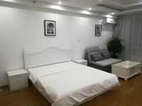 青岛海之港酒店式公寓 - 欧式大床房