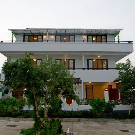 Huqinshe Inn
