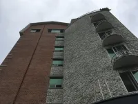 Yeosu Rivera Hotel โรงแรมใกล้สนามกีฬามังมา