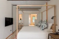 Blossom Hill Inn · Shantang