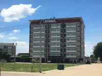 โรงแรมและเซอร์วิสอพาร์ทเมนต์ วินเนอร์ ปราจีนบุรี