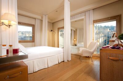 Deluxe Arno River View Room