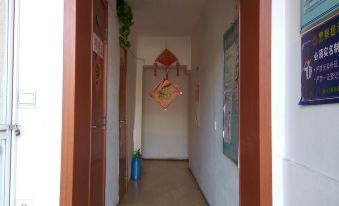 Dandong Jiaxuan Guest House