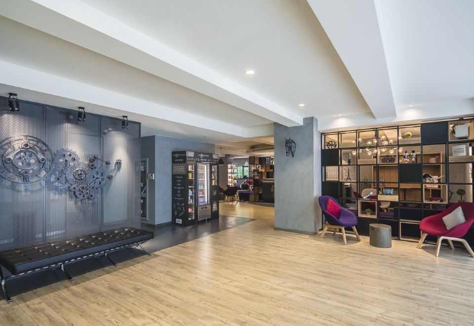 3. 캄파닐레 호텔 ..