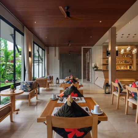 De Malee Pool Villas