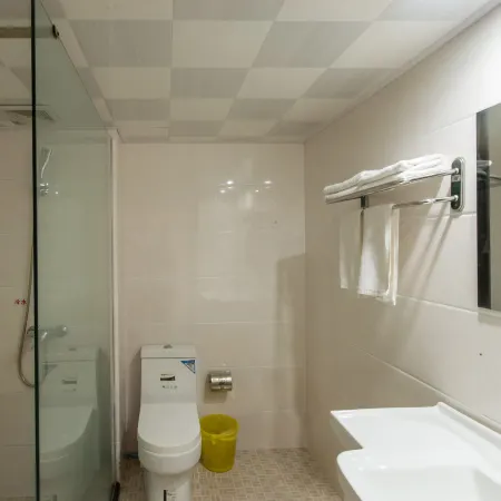 Tenghua Hotel（International conference and exhibitioncemer）