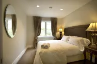 Esplanade Queenstown by Staysouth فنادق في كلوزبورن