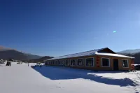 Wuchang China Snow Valley Diaoyutai Resort Hotel di Snow Town Scenic Aera