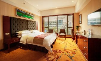 Vienna Zhihao Hotel (Changde Wuling Avenue High-speed Railway Station Store) - Housity