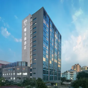 the Hotel V (Zhenjiang Jingkou)