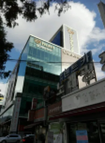 Hotel Sunshine Hotels near Woosong University, Eastern Campus