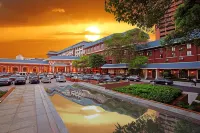 Taohualing Hotel (Yichang)