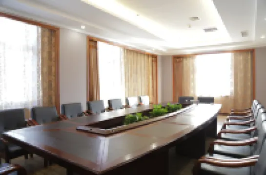 Qinghua Shengqiao Business Hotel