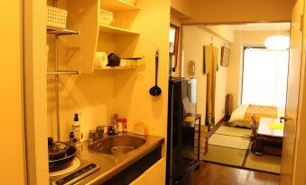 HP 1 Bedroom Apt Near Nijo Castle 101