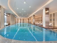 西安浐灞艾美酒店 - 室内游泳池