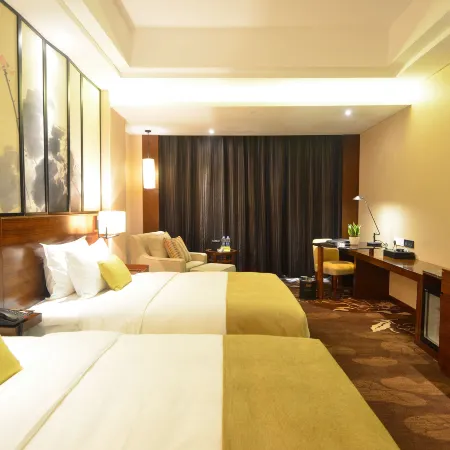 Xiangtan Mingyi Hotel (Bantang City Railway Station Store)