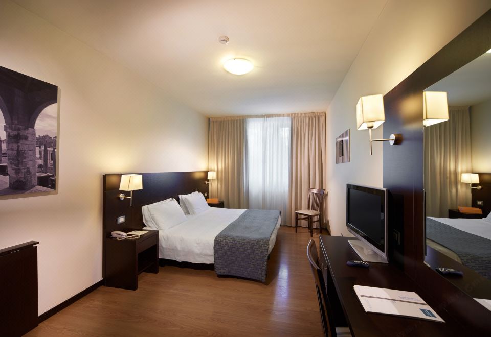 Quality Hotel Delfino Venezia Mestre Over view