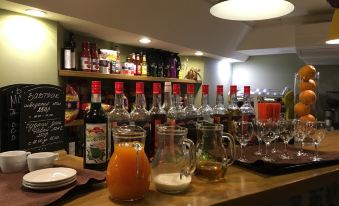Corona Hotel