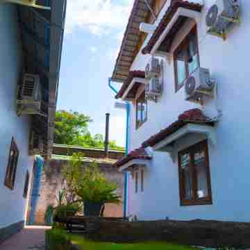 Angkor Dino B&B Hotel Exterior