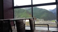 Zhaxi Zhuomu Hotel - con vista montagne