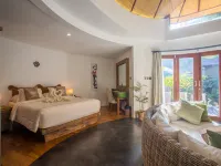 德莫克沙環保精品度假村 克頓古海灘（Kedungu Beach）附近的飯店