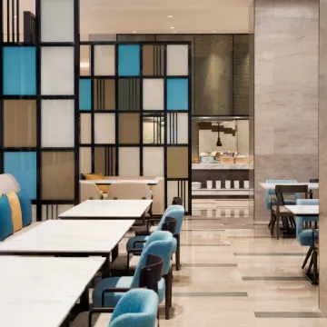 Hyatt Place Zhuhai Jinshi Отели рядом с достопримечательностью «Чжухайская больница»