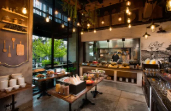 ซัมเมอร์เซ็ท เอกมัย กรุงเทพฯ