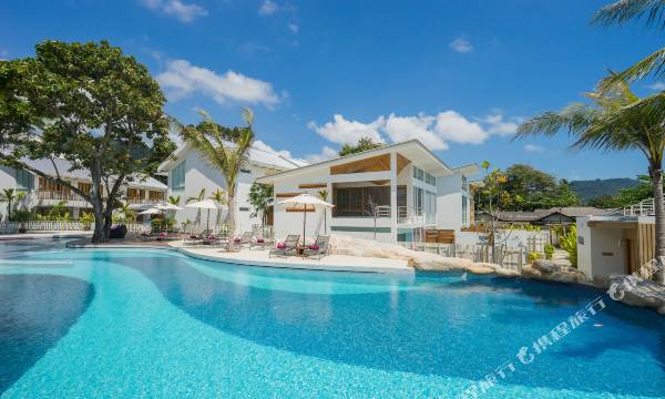 White Sand Samui Resort