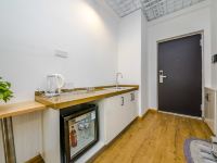 青岛美驻小屋 - 简约生活大床房