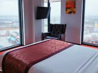 The Parc Hotel Hotels near Flushing Meadows
