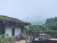 广州花雨间玻璃房客栈 - 酒店外部