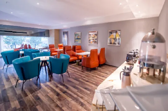 ROYGEM Hotel (Jianshe Middle Road, Miluo)