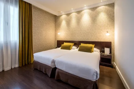 Vincci Centrum Отели в г. Мадрид