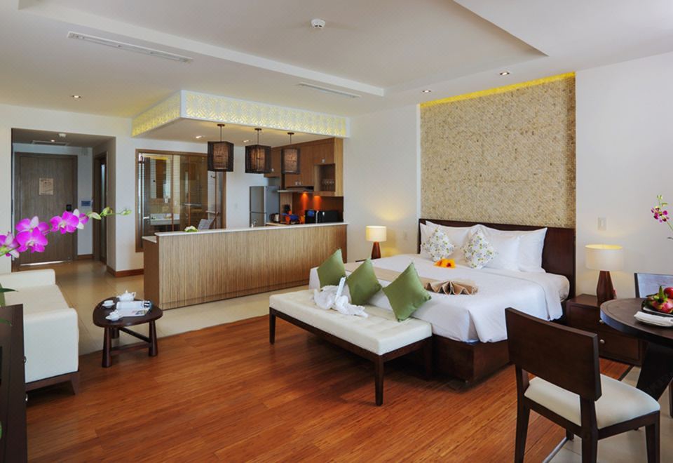 더 클리프 리조트 & 레지던스