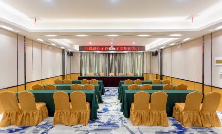 Zhifeng Hotel - Housity