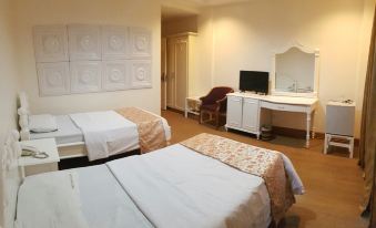 Hotel Vanna Angeles City Pampanga by RedDoorz - Housity