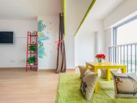 上海多多的新房子公寓 - 开放式二室一厅套房