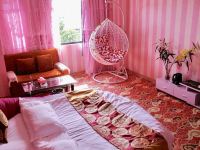 南京爱情海主题酒店 - 粉色回忆情趣椅圆床吊篮房