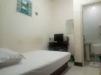 Yuelai Inn (Xinyang Railway Station Bus Station) - Esports