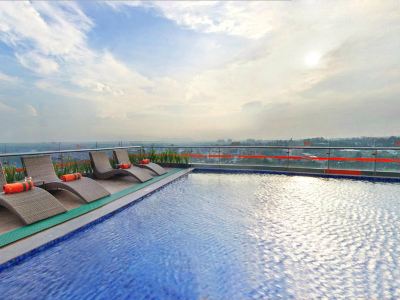 Harris Hotel & Conventions Ciumbuleuit - Bandung