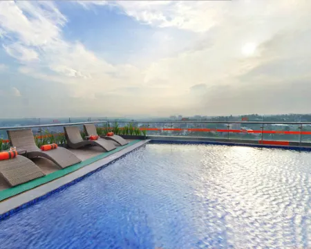 Harris Hotel & Conventions Ciumbuleuit - Bandung Hotels in Cidadap