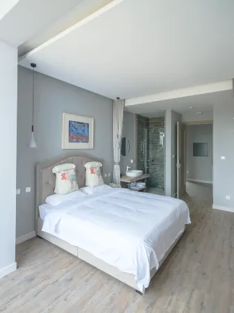 Heng Tai Hotel Отели рядом с достопримечательностью «yin niu wan du jia qu»