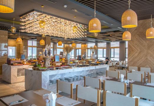 하이안 비치 호텔 수영장