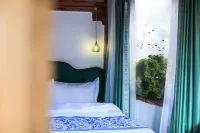Puzhehei Yidu Homestay (Hehua Daguan Garden) Hotels in Qiubei