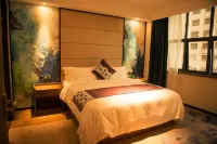 Perth Crown International Hotel Hotel di Fenyi