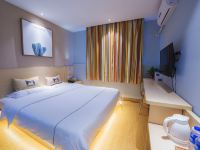 曼途酒店(钦州年年丰恒基广场店) - Luxury轻奢大床房
