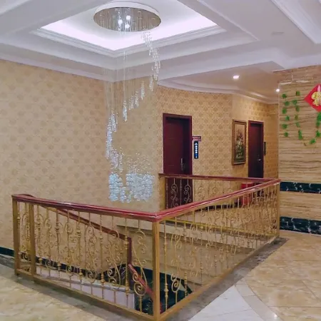 Linshui Fashion Regent Business Hotel